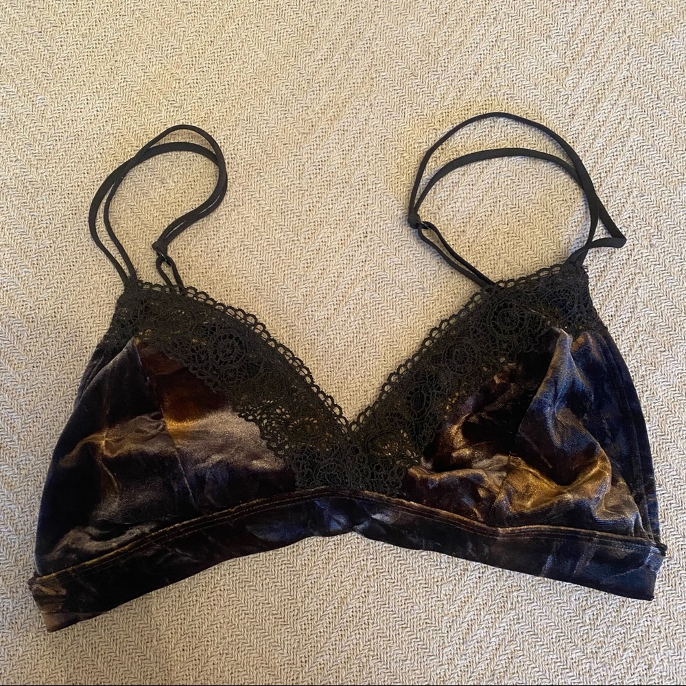 🖤🍂Velvet Bralette🍂🖤